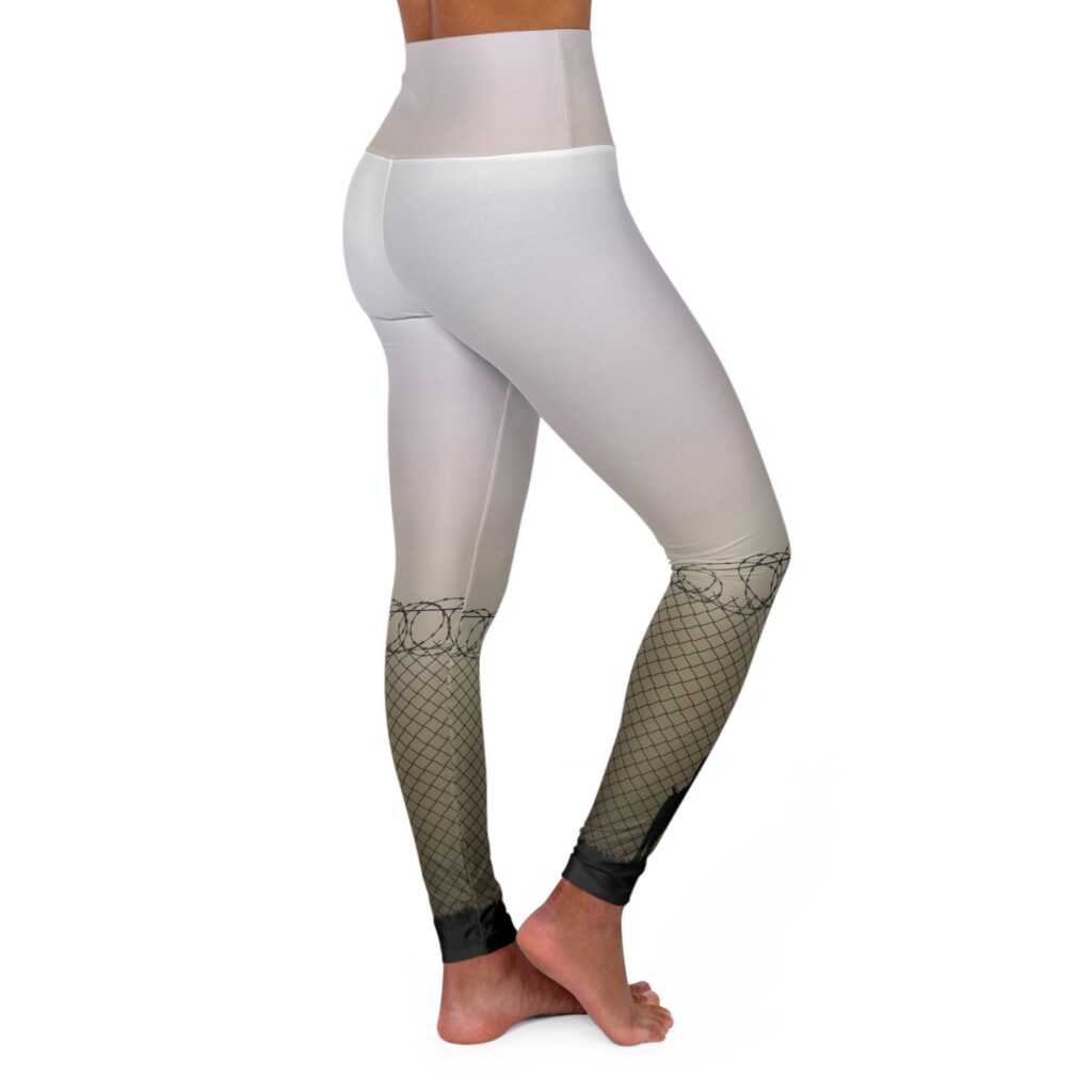 Let your dogs out - super supportive high-waisted skating leggings, dog silhouette with chain link fence and barbed wire