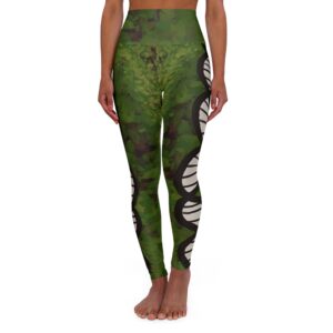 Green leaves (Camo look) DNA-themed High Waisted Yoga Leggings for Genealogists